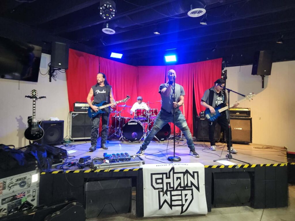 Chain Web Band on stage